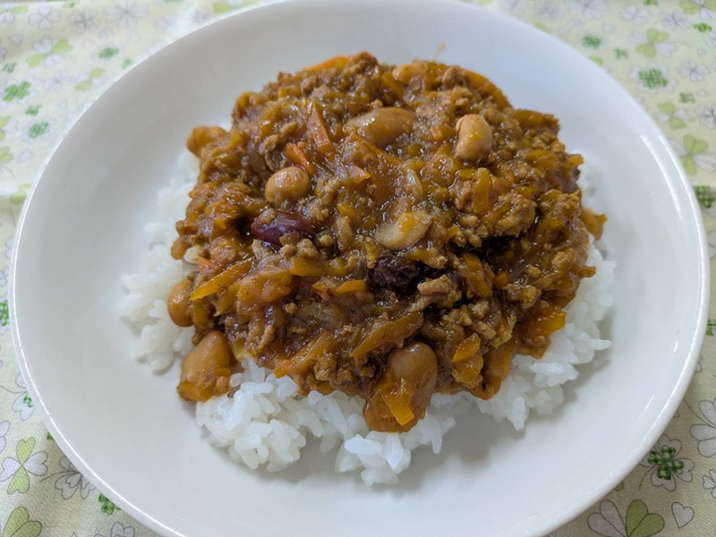 豆とひき肉のカレー
